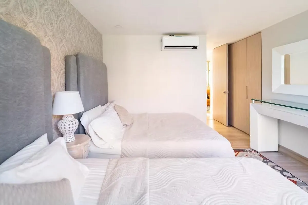 メデジンAmazing Ph In Poblado 5Bd & Heated Pool!アパートメント