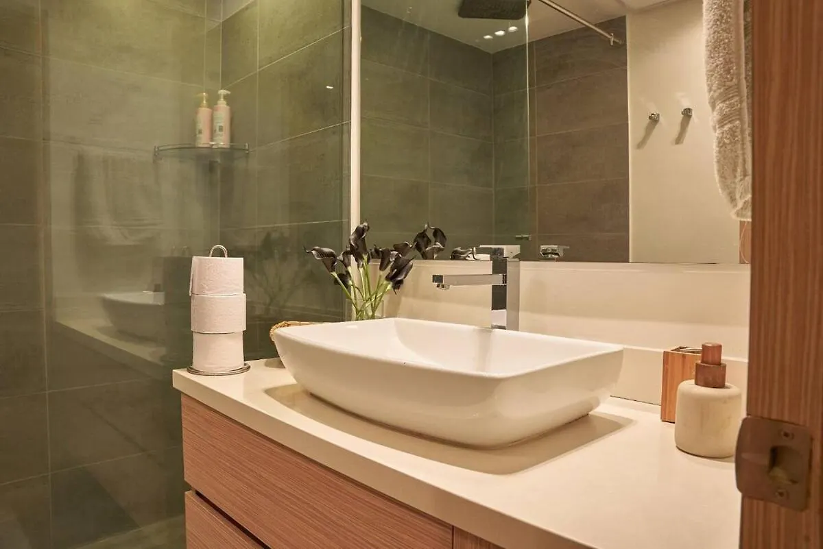 メデジンAmazing Ph In Poblado 5Bd & Heated Pool!アパートメント コロンビア