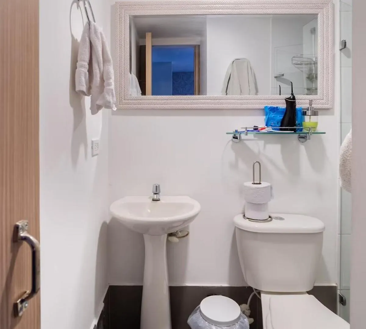 メデジンAmazing Ph In Poblado 5Bd & Heated Pool!アパートメント メデジン