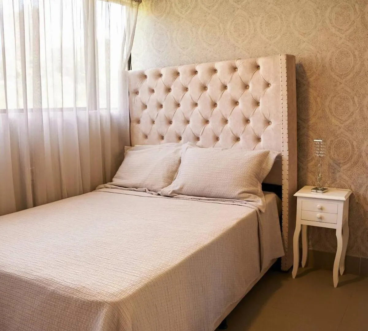 メデジンAmazing Ph In Poblado 5Bd & Heated Pool!アパートメント