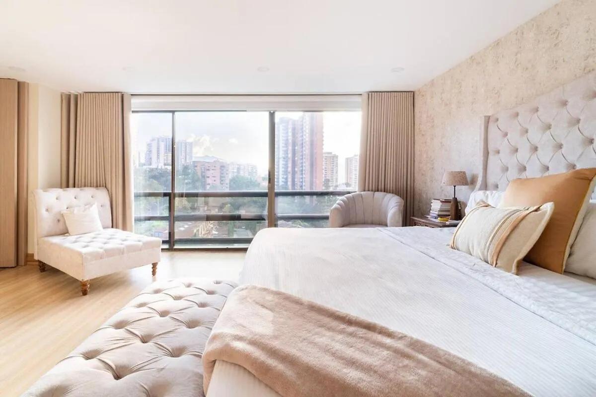 メデジンAmazing Ph In Poblado 5Bd & Heated Pool!アパートメント