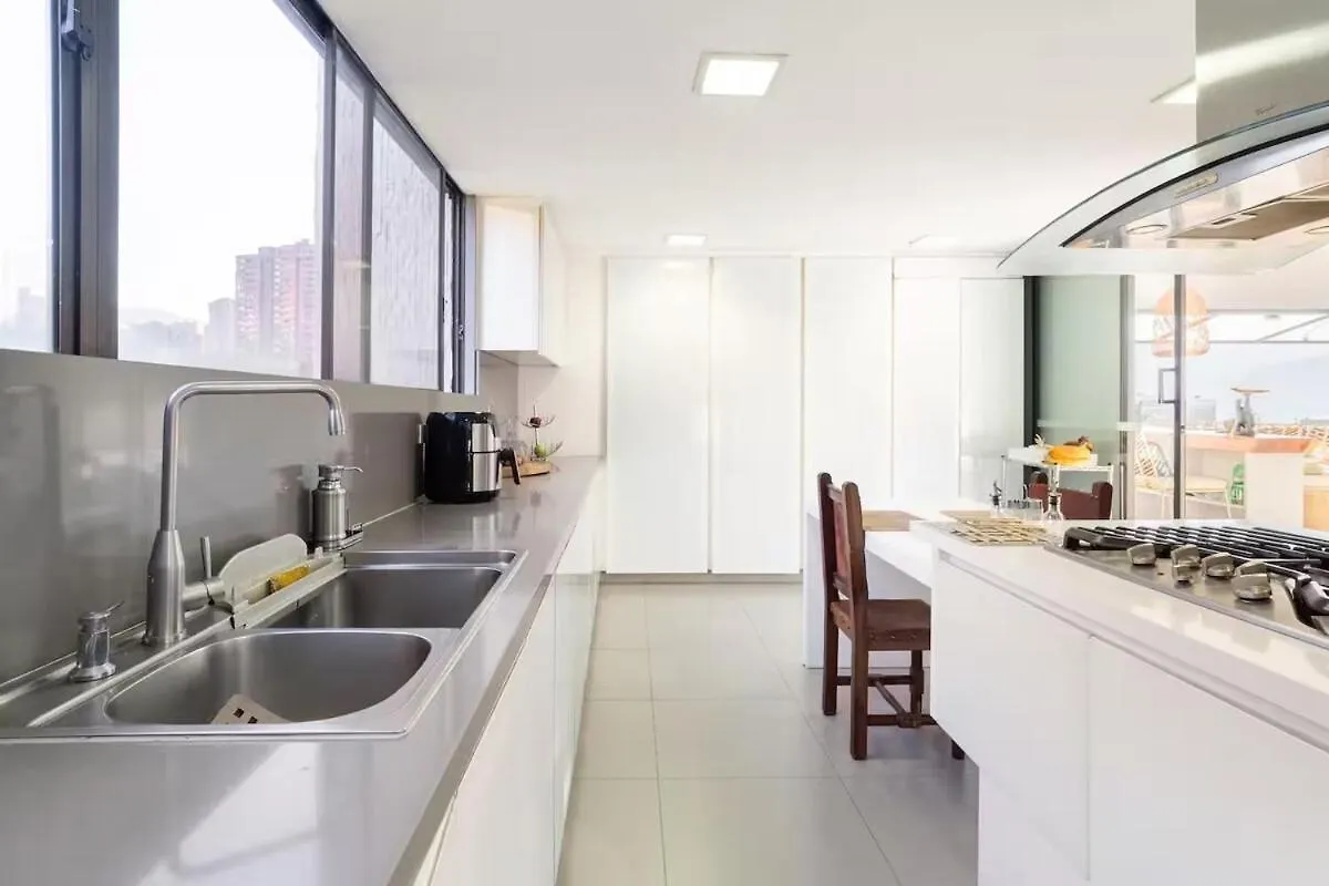 Amazing Ph In Poblado 5Bd & Heated Pool! Lägenhet Medellín