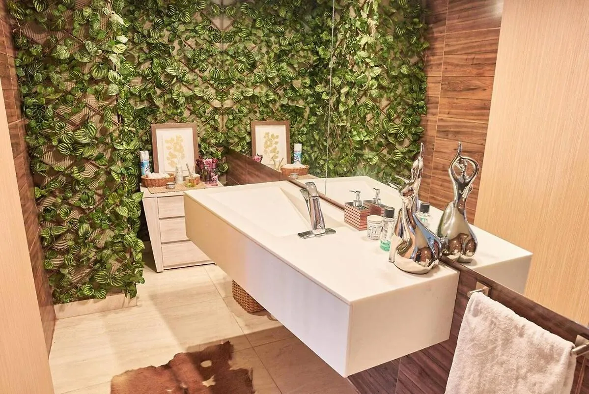 Apartamento Amazing Ph In Poblado 5Bd & Heated Pool! Medellín